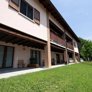 Bed and breakfast B&b” La Tezza”, Torre de' Roveri